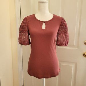 NWT Flower & Feather Puffed Sleeve Blouse Size S